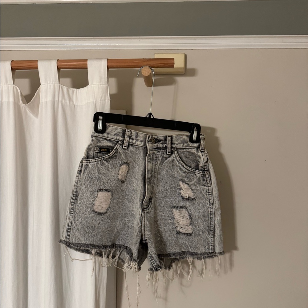 Levi's Distressed Denim Shorts - Gray